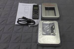 lot 20 image: TOTAL OF 2 EVIDA&nbsp V618 DIGITAL VOICE RECORDERS WITH MANUAL CHARGING CABLES&nbsp &amp CASE&nbsp