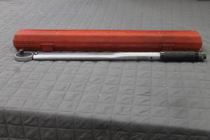 lot 24 image: TEKON&nbsp 12&nbsp DRIVE CLICK TORQUE WRENCH 24340 WITH STORAGE CASE&nbsp