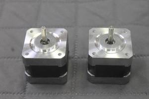 lot 57 image: TOTAL&nbsp OF 2 JUGETEK STEPPER&nbsp MOTORS , 17HS3001-20B&nbsp