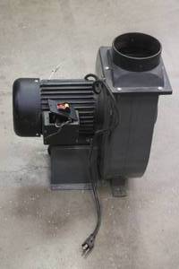 lot 77 image: CENTRIFUAL INDUSTRIAL BLOWER EXHAUST FAN , 97869&nbsp