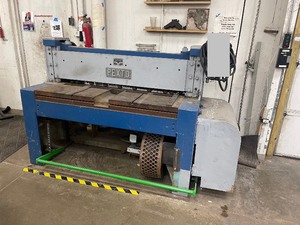 lot 122 image: PEXTO 10- U-4 MECHANICAL POWER SQUARING SHEAR&nbsp