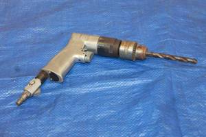 lot 33 image: INGERSOLL RAND 7802R REVERSIBLE AIR PNEUMATIC&nbsp DRILL