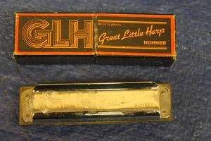 lot 81 image: GLH GREAT LITTLE HARP HOHNER WITH CASE&nbsp