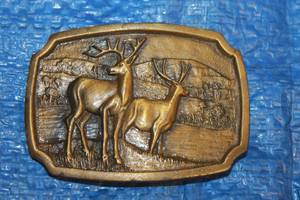 lot 85 image: KOLEACO A16 SOLID BRASS 2 DEER IN A LANDSCAPE SETTING BELT BUCKLE&nbsp