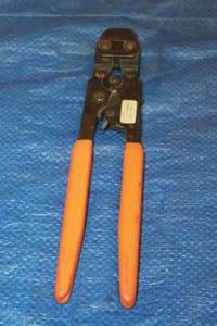 lot 115 image: SHARKBITE PEX CLAMP TOOL&nbsp
