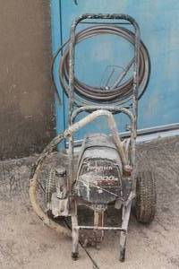 lot 141 image: SPRAYTECH EP2300SE PAINT SPRAYER TESTED AND RUNS