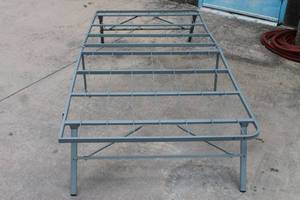 lot 195 image: TWIN FOLDAWAY METAL BED FRAME&nbsp