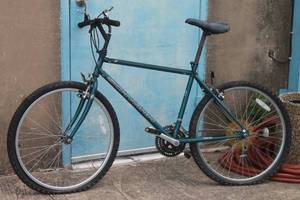 lot 201 image: SCHWINN FRONTIER HIGH ALTITUDE TESTED BIKE&nbsp