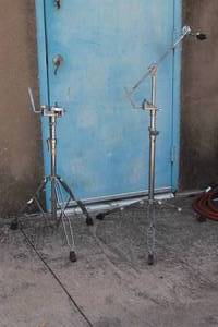 lot 208 image: 2 DRUM STANDS KATAMA AND DRUMWORKS&nbsp