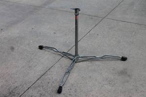 lot 212 image: STILY KATAMA STAND&nbsp