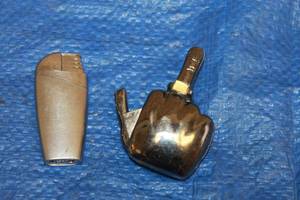 lot 250 image: TOTAL OF 2 BUTANE LIGHTERS  SEE PICS&nbsp