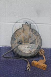 lot 14 image: RETRACTABLE EXTENSION CORD POWER SUPPLY REEL&nbsp ECR4300&nbsp