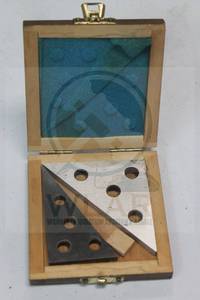 lot 21 image: SOLID ANGLE PLATES IN WOOD CASE&nbsp 30 DEGREE &amp 45 DEGREE IN WOOD CASE&nbsp