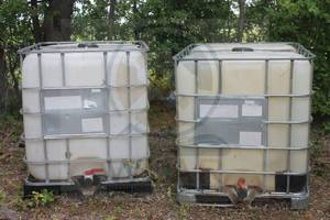 lot 92 image: TOTAL OF 2&nbsp MAUSER  GNX&nbsp IBC TOTE GALLON TANKS ,(1650 KG MAX)