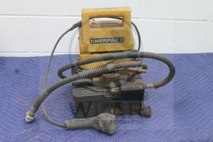 lot 10 image: ENERPAC PUJ100B ELECTRIC HYDRAULIC PUMP&nbsp