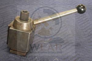 lot 39 image: ALORIS CA SERIES TOOL POST SWING HOLDER QUICK CHANGE TOOL POST&nbsp