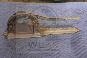 lot 45 image: ANTIQUE STAR SAVE THE TAGS 18 LONG&nbsp CAST IRON&nbsp TOBACCO PLUG CUTTER&nbsp