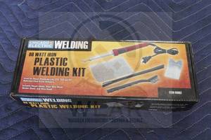 lot 120 image: CHICAGO ELECTRIC WELDING 80-WATT IRON PLASTIC WELDING KIT 60662 IN BOX&nbsp