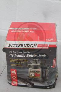 lot 130 image: PITTSBURGH AUTOMOTIVE 20-TON LOW PROFILE HYDRAULIC BOTTLE JACK 66481
