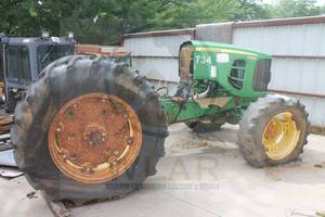 lot 136 image: JOHN DEERE 6330 SUFFERED A CAB FIRE WHICH WAS CONTAINED TO CAB RUNNING BEFORE FIRE AND CAB REMOVED ALL PARTS PRESENTSEE PICS