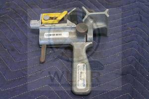 lot 185 image: RIPLEY UTILITY TOOL 64 SERIES ADJUSTABLE CABLE STRIPPER FOR CABLE JACKETS AND INSULATION