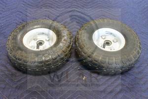 lot 200 image: 2 HAUL MASTER 10 PNEUMATIC TIRES WHITE HUB 30900 300LB CAPACITY EACH