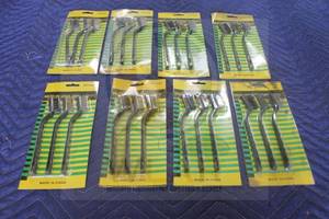 lot 262 image: LOT OF 8PACKS 7 STEEL BRUSHES P40439 3 PER PACK