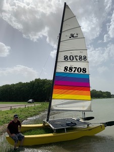 lot 88 image: HOBIE 16 CATAMARAN SAILBOAT ON TRAILER&nbsp