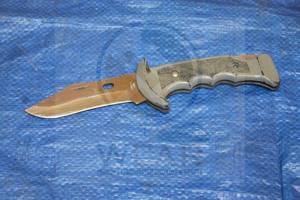 lot 29 image: ELK RIDGE RAZOR BACK GAUGE FOLDING KNIFE&nbsp