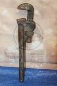 lot 36 image: CRAFTSMAN 14 PIPE WRENCH&nbsp
