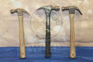lot 46 image: TOTAL OF 3 CLAW HAMMERS&nbsp