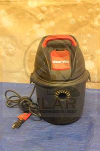 lot 82 image: SHOP VAC 2.5 GAL L250  NO HOSE&nbsp