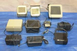 lot 65 image: TOTAL OF 10 ASSORTED BRANDSIZE VINTAGE CB RADIO SPEAKERS