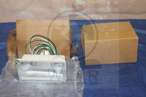 lot 180 image: 2 REFGENT LIGHTING CORP UP RIGHT LIGHTS ML300QW