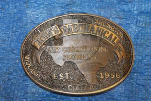 lot 186 image: TOM MECHANICAL INC ACPLUMBING SOLID BROONZE BELT BUCKLE