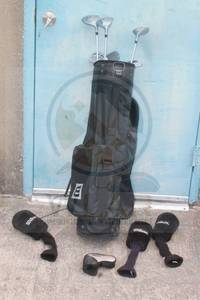 lot 205 image: 8 WILSON ULTRA GOLF CLUBS WITH BAG AND PROTECTORS