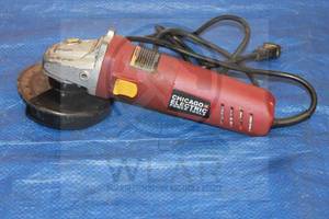 lot 6 image: CHICAGO ELECTRIC POWER TOOL&nbsp 4 12 ANGLE GRINDER 60372