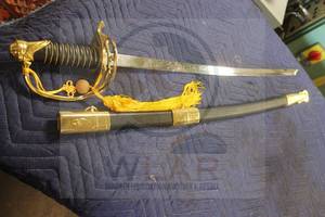 lot 222 image: AMERICAN CIVIL WAR CAVALRY CONFEDERATE US CSA INFANTRY OFFICER SWORD WITH SCABBARD&nbsp