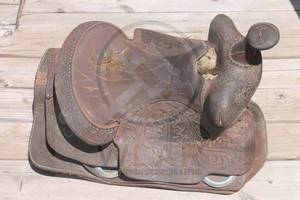 lot 226 image: THE ACTION&nbsp COMPANY LEATHER WESTERN HORSE SADDLE, 21551