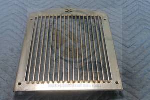 lot 22 image: STAINLESS GRILL RADIATOR GRILLE WING RADIATOR COVER&nbsp