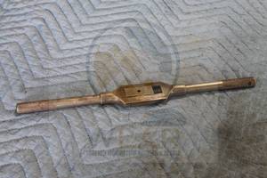 lot 40 image: BUTTERFIELD NO.10&nbsp TAP &amp DIE HANDLE TAP WRENCH&nbsp