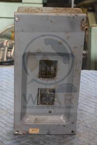 lot 74 image: GENERAL SWITCH LOAD CENTER PANEL BOARD ML100-4 WITH ENCLOSED PANELBOARD&nbsp CX-740380&nbsp
