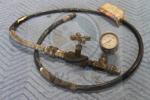 lot 87 image: DUALFRUNT&nbsp PRESSURE REGULATOR GAUGE WITH SYNFLEX 3R80-04 5000 PSI HOSE&nbsp