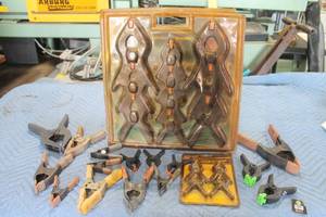 lot 91 image: LOT OF VARIOUS BRAND SIZE SPRING CLAMPS  SEE PICS&nbsp