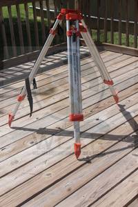 lot 98 image: MC CULLY INSTRUMENT&nbsp ALUMINUM SURVEYING TRIPOD&nbsp