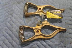 lot 113 image: TOTAL OF 2 BERGER 400 AMP GROUND CLAMPS 63849&nbsp