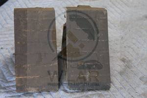lot 116 image: SET OF RUBBER WHEEL CHOCKS&nbsp