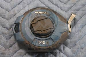 lot 136 image: KOBALT 100FT TAPE MEASURE&nbsp