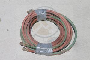 lot 147 image: OXYGEN  ACETYLENE 26FT WELDING HOSE&nbsp