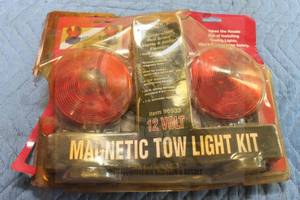 lot 174 image: HAUL-MASTER 12-VOLT MAGNETIC TOW LIGHT KIT ,96933